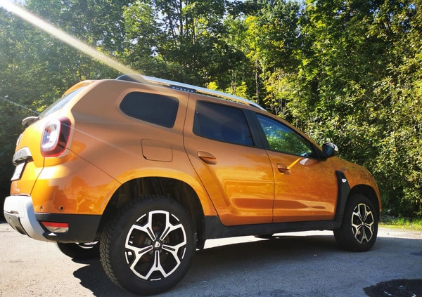 Dacia Duster cena 59901 przebieg: 16500, rok produkcji 2019 z Żywiec małe 46
